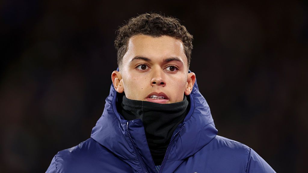 Тотнъм и Кристъл Палас си стиснаха ръцете за крило в първия ден на новата година