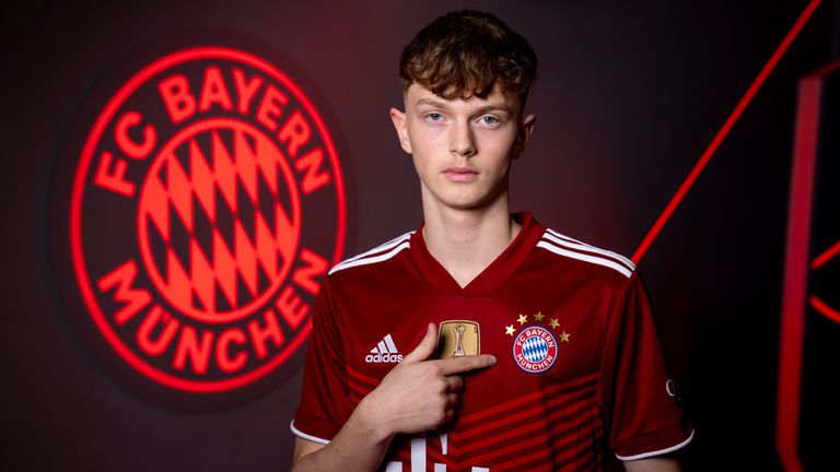  Байерн подписа контракт с най-талантливия си младеж 
