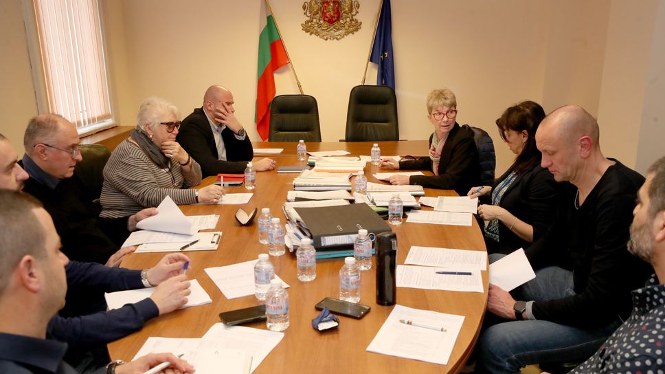 Комисията за олимпийска подготовка на ММС е разгледала проектите на 10 федерации