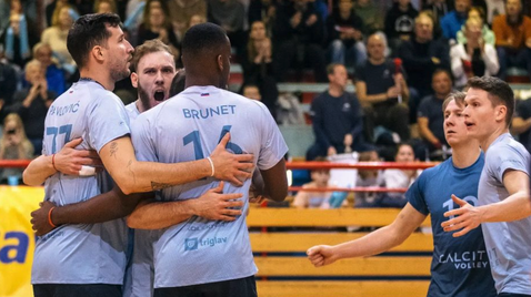 Димитър Дулчев с 14 точки, Калцит удари шампиона АХ Волей