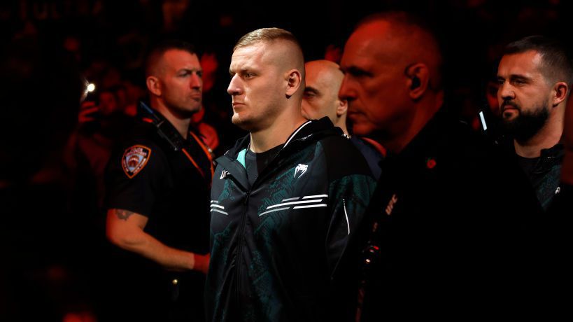 Сергей Павлович се върна към победите в UFC