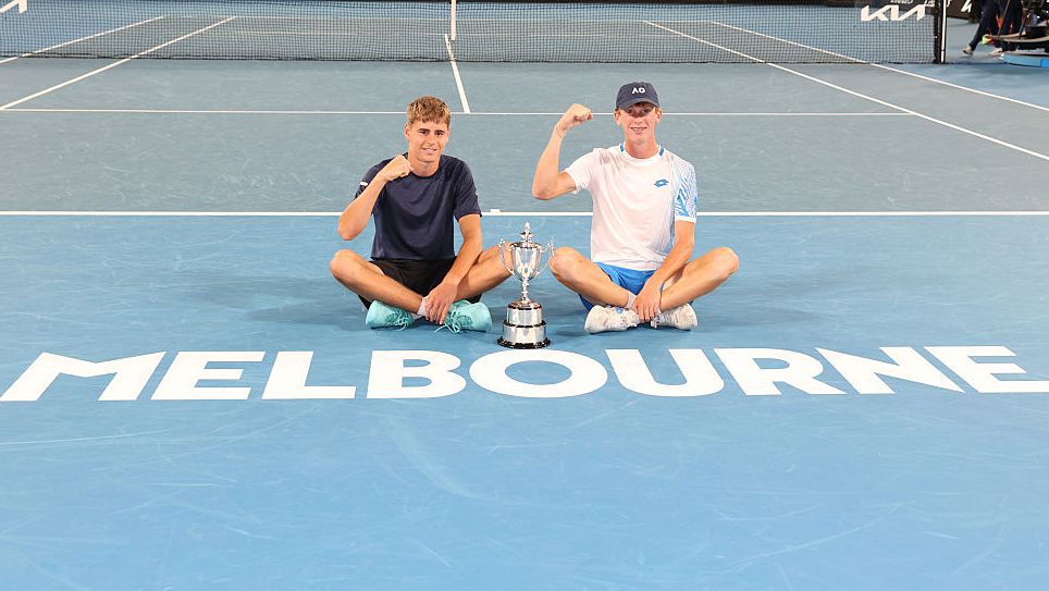 Новият шампион на двойки при юношите на Откритото първенство на
