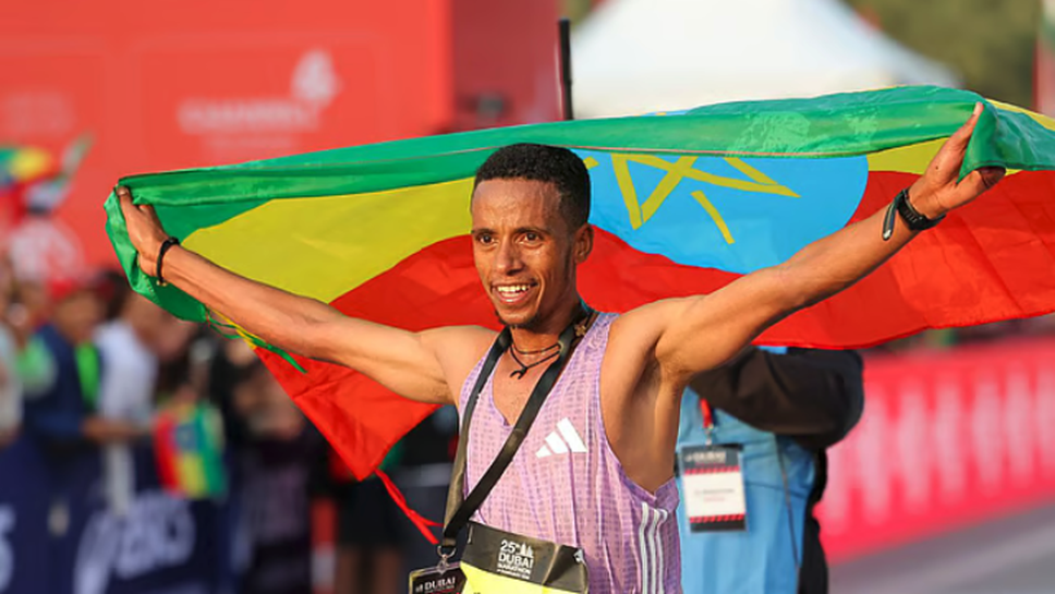 Маратонът в Дубай отново стана сцена на двойна етиопска победа