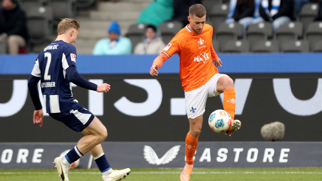 Нюрнбергер и Дармщат си тръгнаха с точка от Берлин