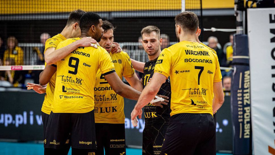 Капитанът на националния отбор на България Алекс Грозданов и шампионът