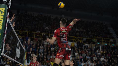 Александър Николов е №1 при реализаторите в италианската Суперлига