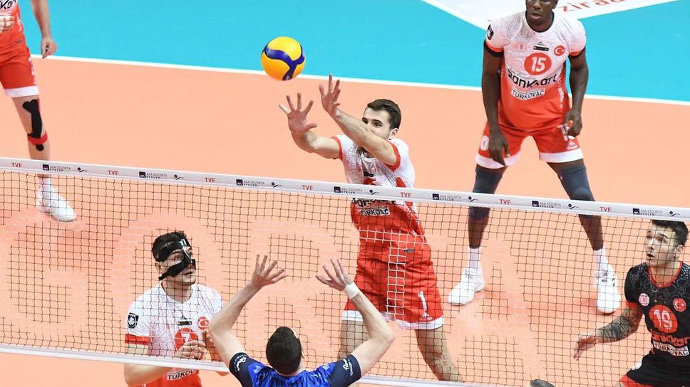 Мартин Атанасов и Зираатбанк не спряха победния път на Халкбанк 🏐