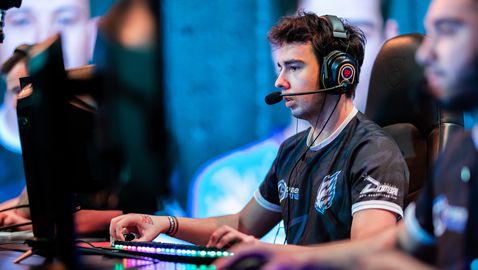 h4rn е аут от VOYVODA