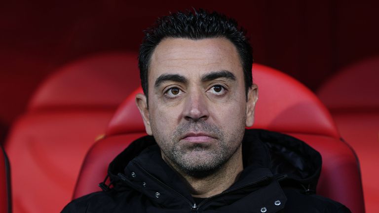 Наставникът на Барселона Чави Ернандес говори преди утрешния първи мач