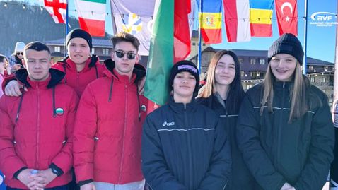 България постигна историческа победа на Европейското първенство по снежен волейбол