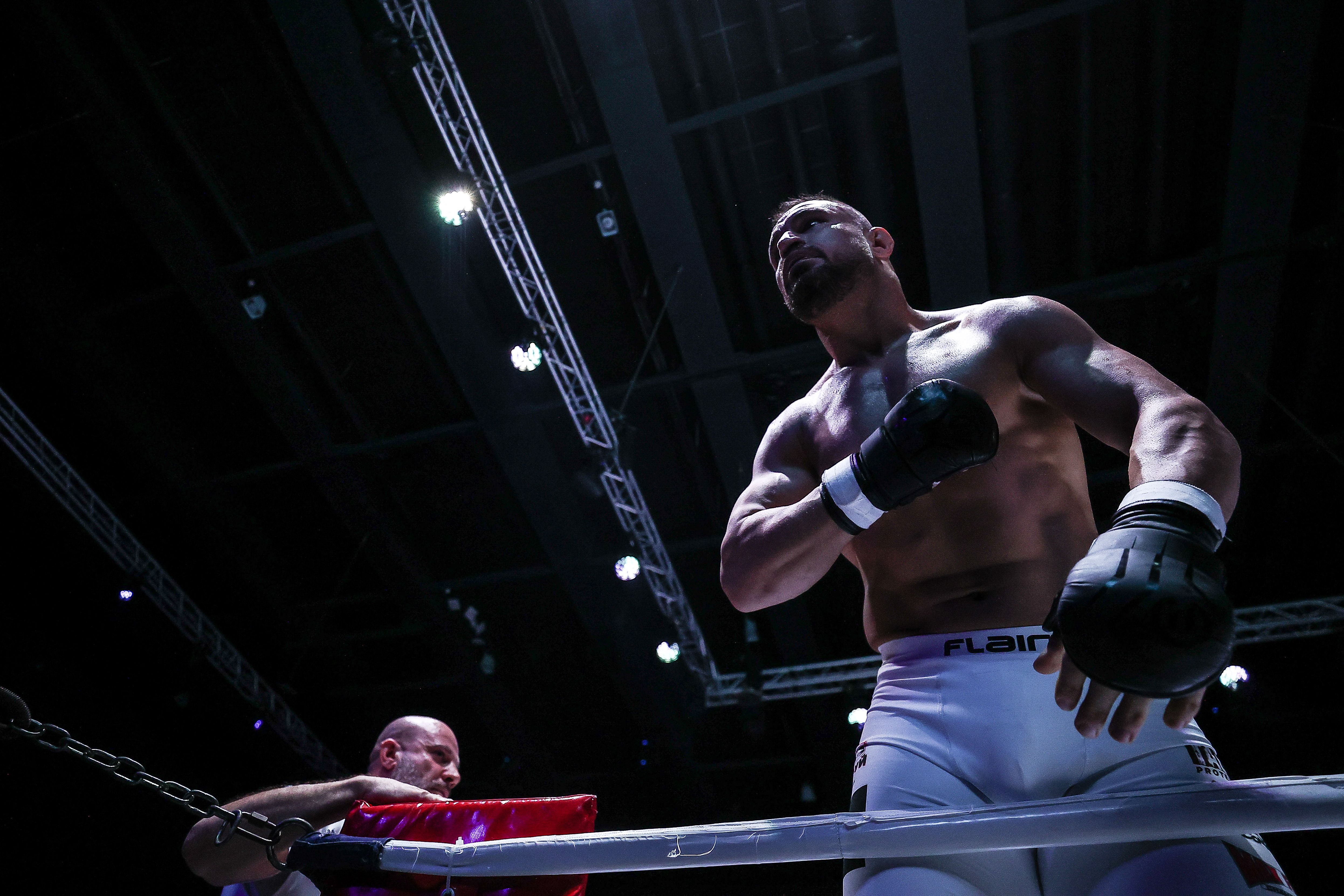 Старозагорско дерби ще оглави Max Fight 62