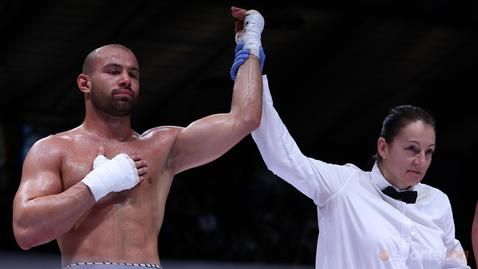 Дишков надви Георгиев в атраткивен боксов дуел на MAX FIGHT 60
