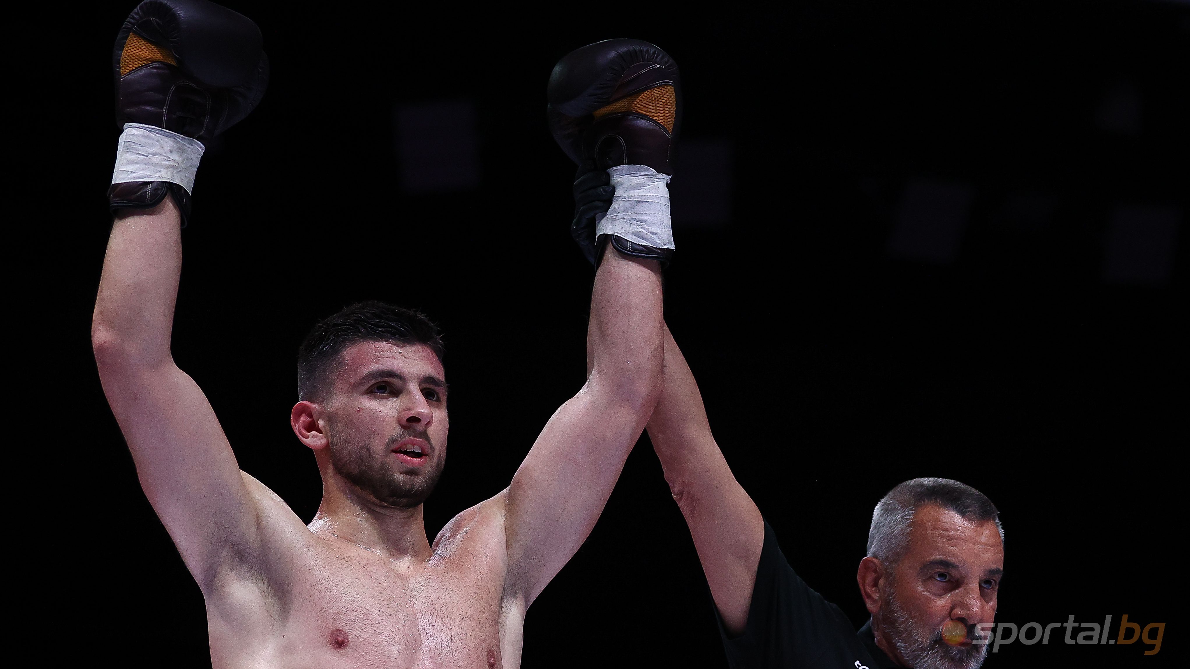 Копривленски с победа в тежка битка на MAX FIGHT 60