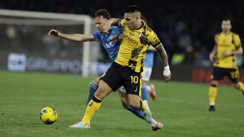 Наполи не позволи на Интер да се откъсне в битката за Скудетото