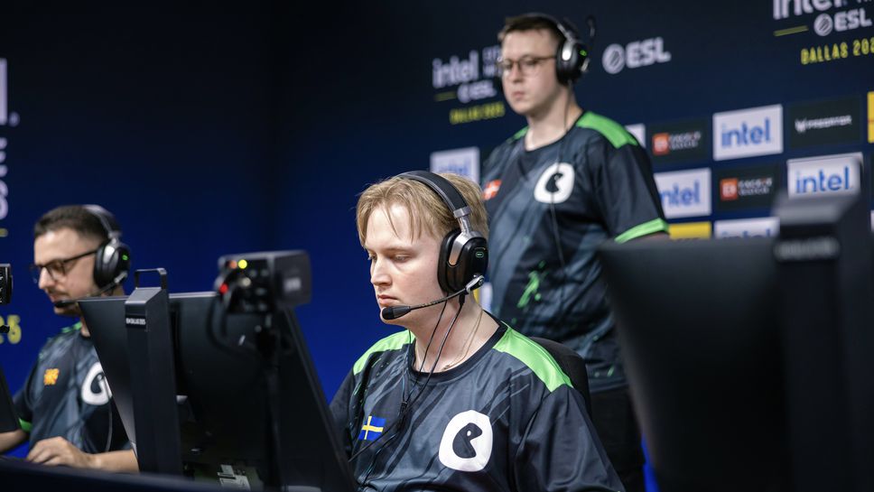 Johnny Speeds запълни състава си