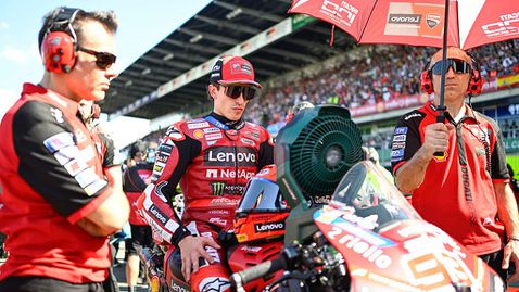 След 88 старта без пилот на Дукати на подиума