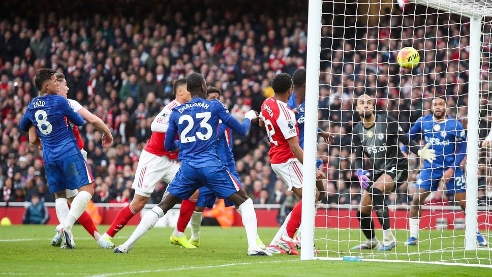 Арсенал 1:0 Челси, отново гол след ъглов удар