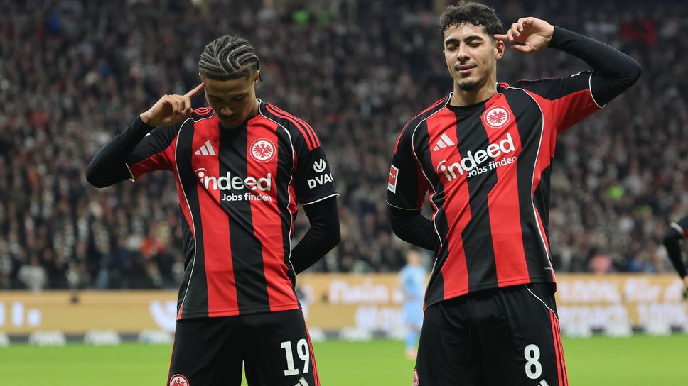 Айнтрахт продължи възхода си при Риера след силно включване от пейката