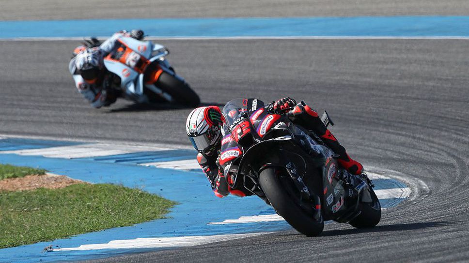 Бедзеки спечели Гран При на Тайланд, Акоста и Фернандес на подиума