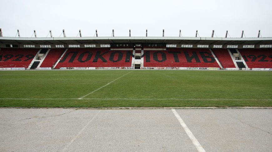 Локо (Сф) започна мащабен ремонт на стадиона