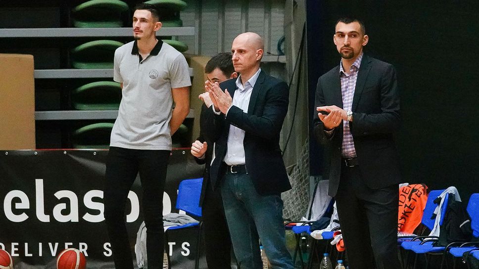 Йордан Янков: Опитваме се да въртим играчите, за да издържим