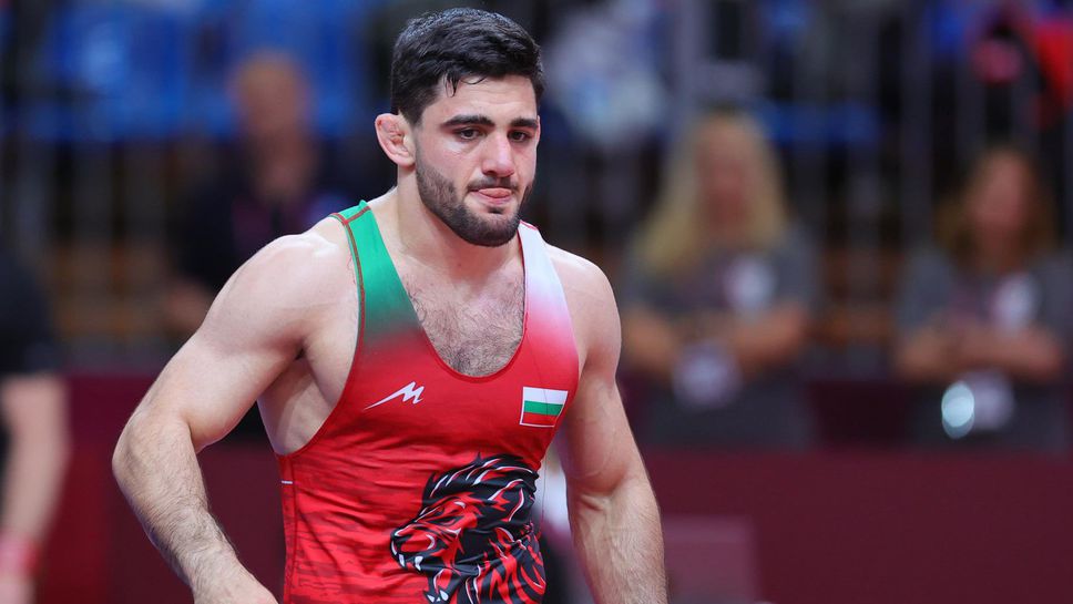 Айк Мнацаканян загуби първата си среща! Пламена Миткова и Кирил Милов отпаднаха