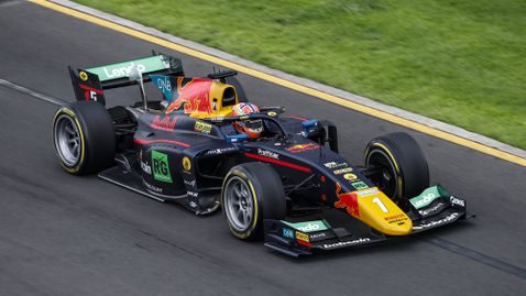  Хаугер победи в спринтовото съревнование от Формула 2 в Австралия 