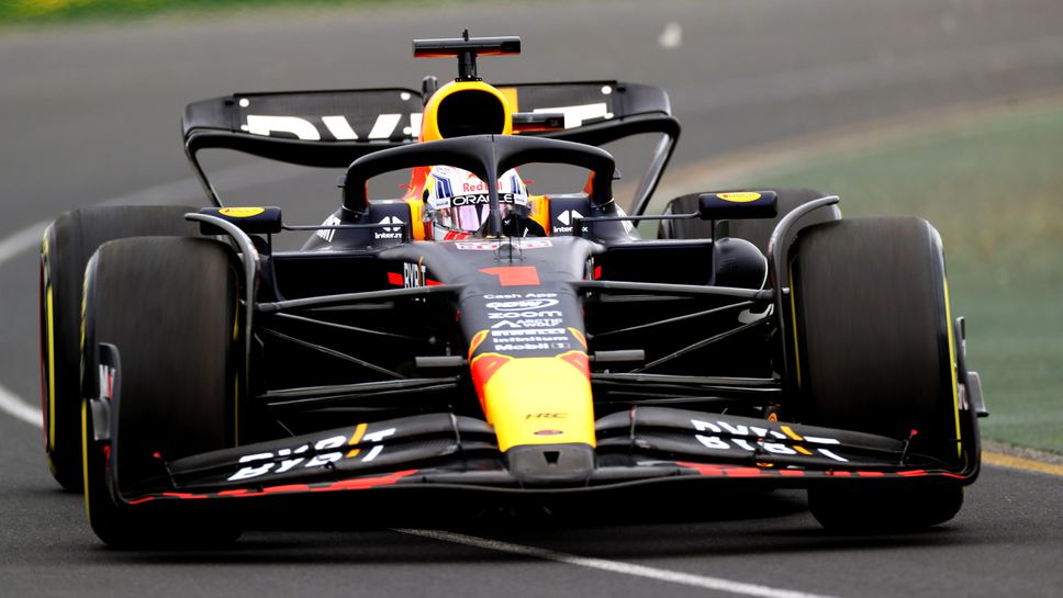 Верстапен над всички преди квалификацията в Австралия