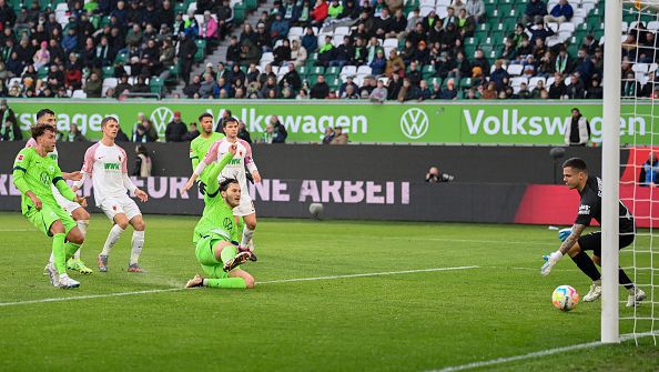 Волфсбург - Аугсбург 2:2