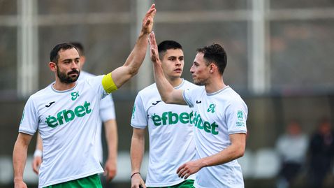 Янтра победи Струмска слава и продължава да е в битката за баража