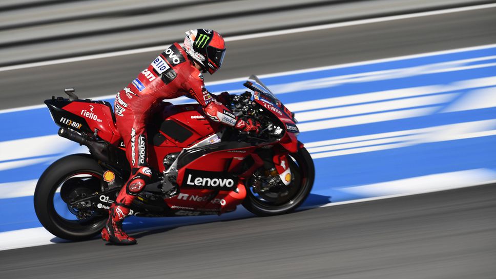 Баная не остави шанс на Куартараро и триумфира в Гран При на Испания