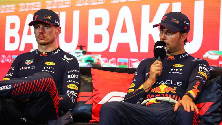 Ред Бул записа двойна победа в Гран при на Азербайджан