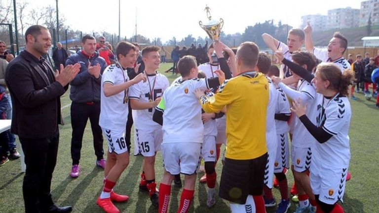 Куп македонски отбори на турнир в Сандански