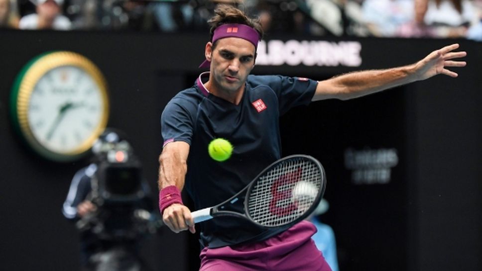 Роджър Федерер с експресна победа на старта и рекорд