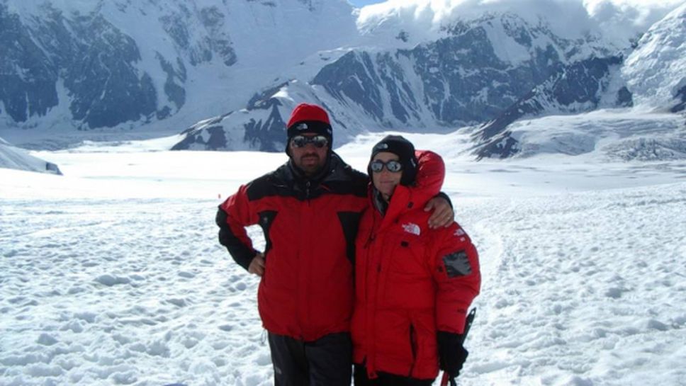 Българи изкачиха най-високия връх на Антарктида
