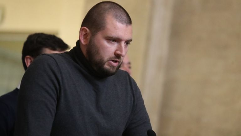 Лидер на “Ултрас Левски”: Крайно време е Левски да спре да бъде разменна монета в игри на високо ниво (видео)