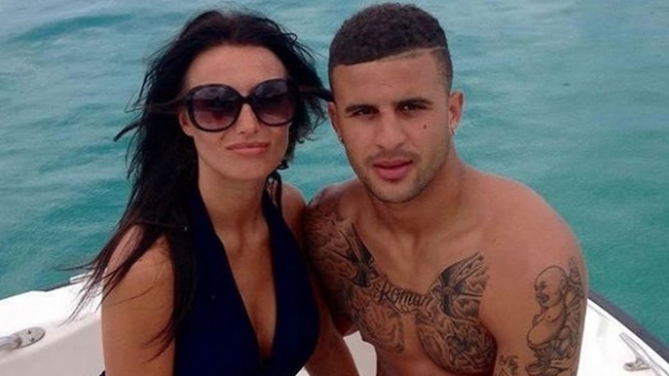 Модел изхвърли Уокър