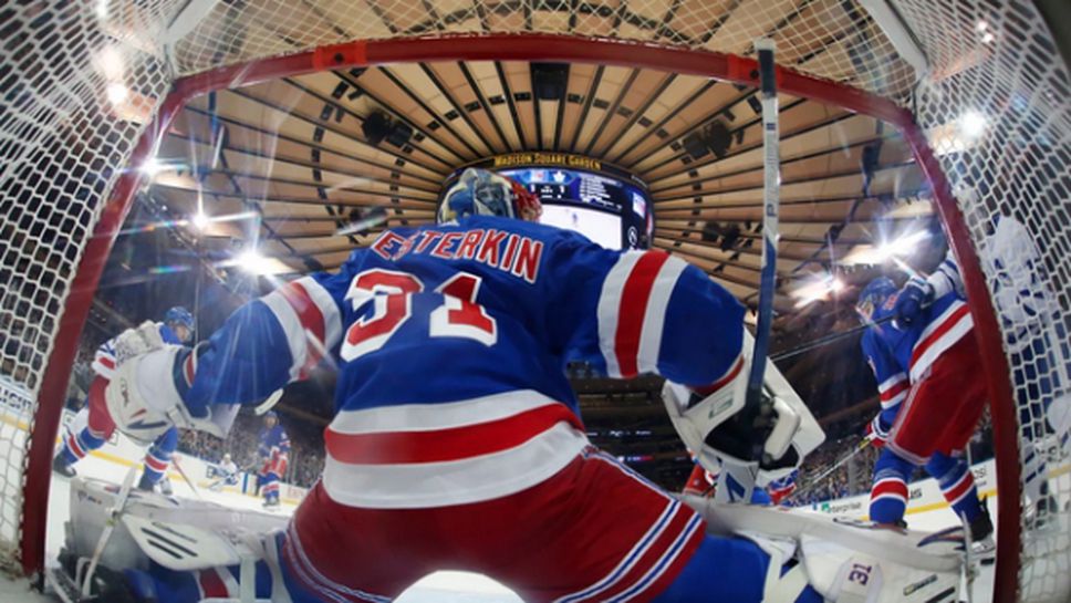 Ню Йорк Рейнджърс надигра Торонто