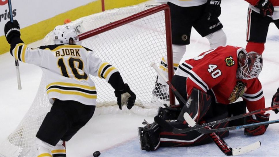 Бостън с пета поредна победа в НХЛ