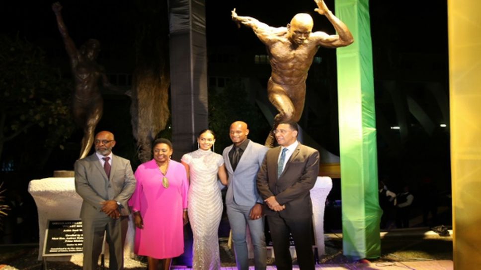 Откриха статуя на Асафа Пауъл в Ямайка