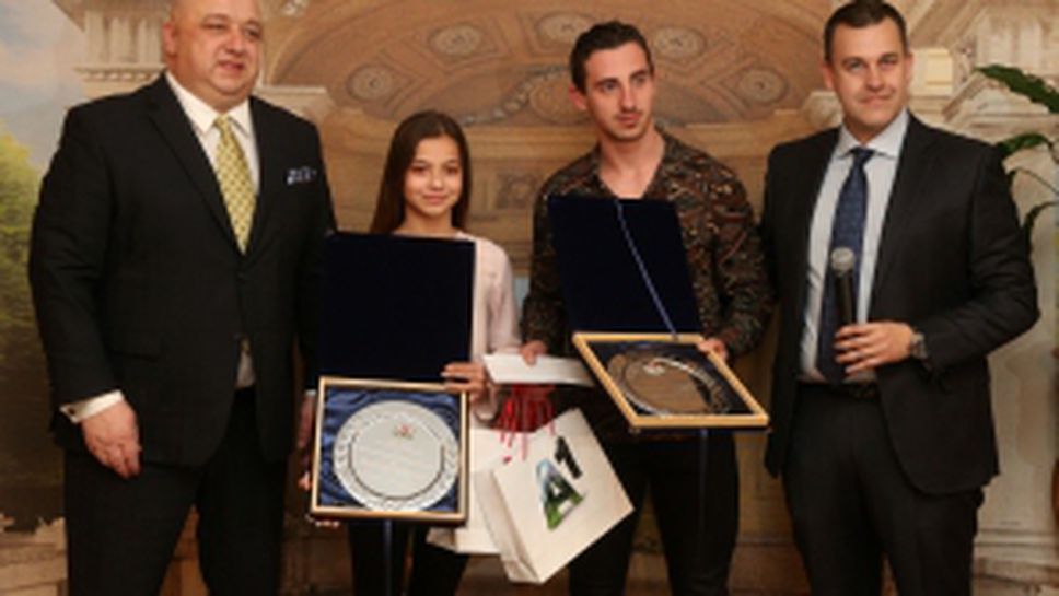 Мариела Костадинова и Панайот Димитров спечелиха анкетата за “Най-добър млад спортист до 18 години"