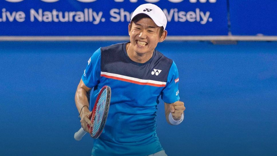 Нишиока победи Умбер на полуфиналите в Делрей Бийч