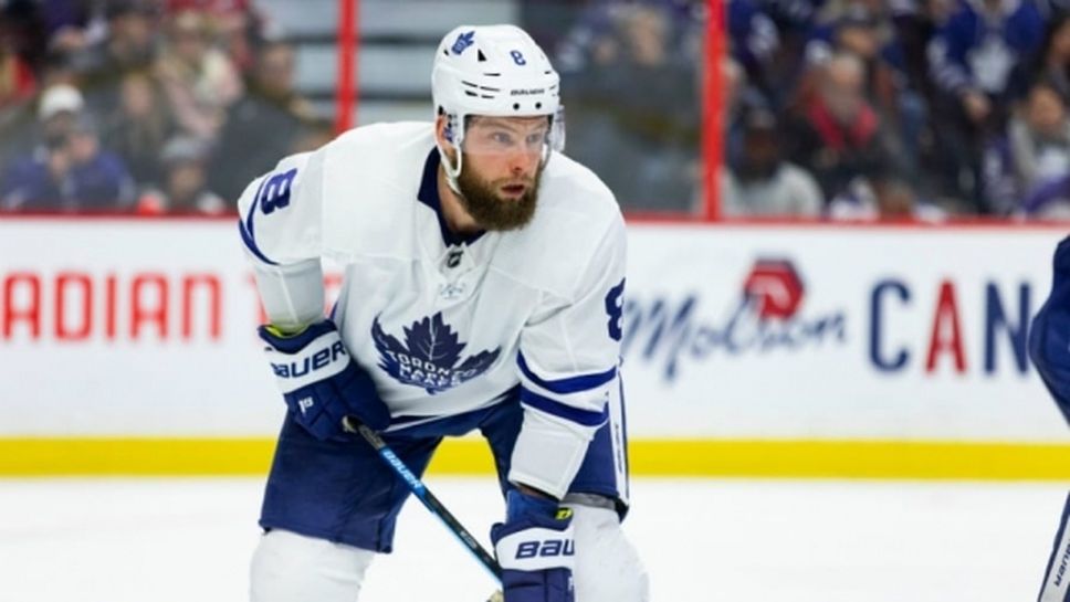 Мюзин преподписа с Торонто и се контузи