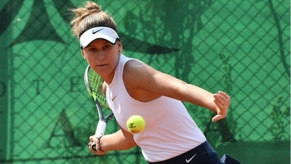 Топалова и Аршинкова загубиха финала на двойки в Тунис