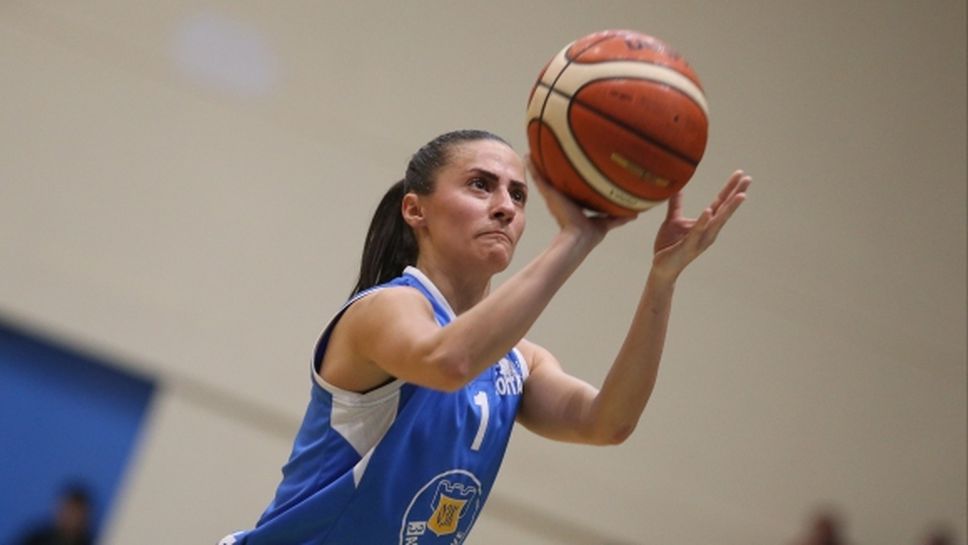 Монтана 2003 разгроми Славия