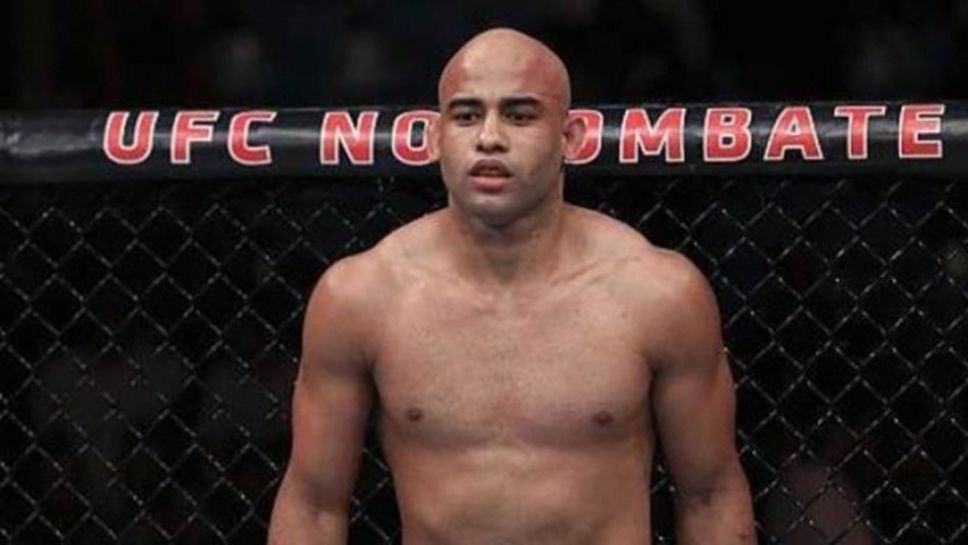 Уорли Алвес срещу Ранди Браун на UFC Fight Night 164