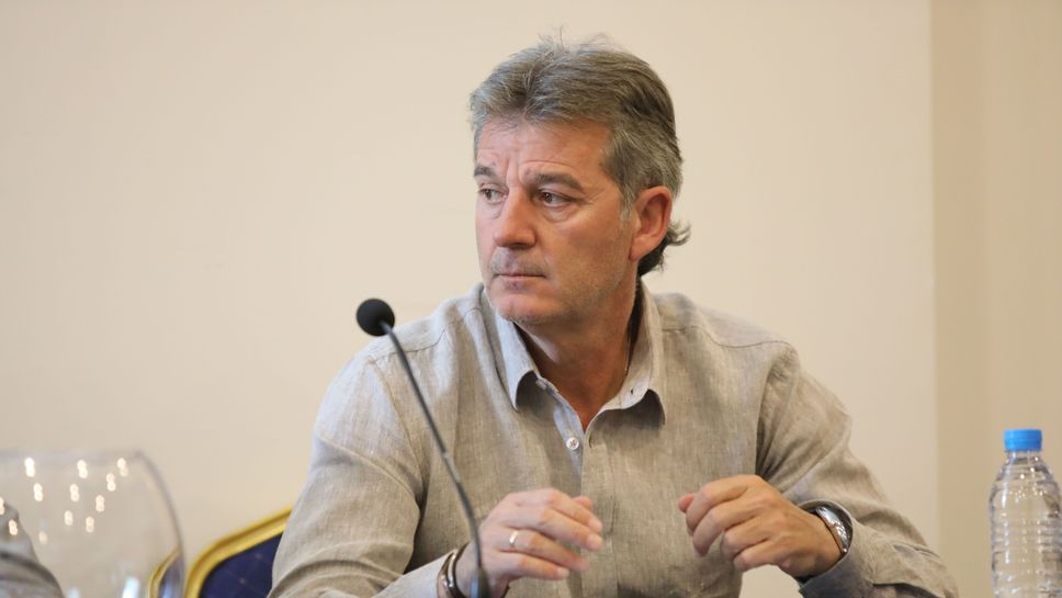 Емо Костадинов стана дядо