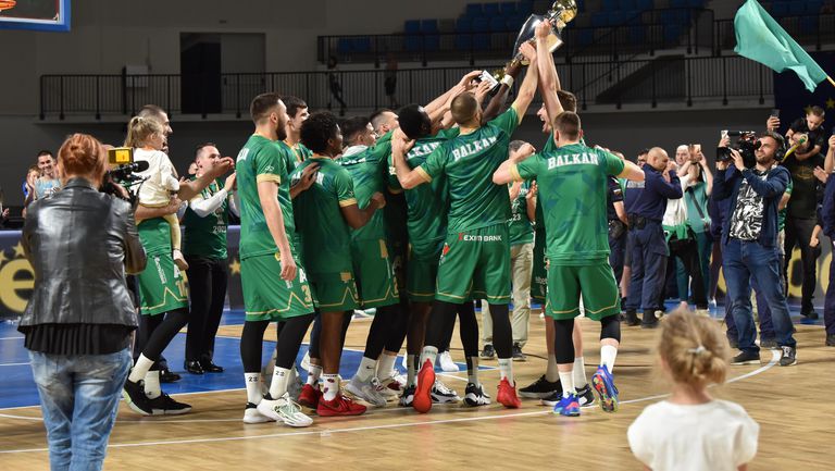 Всички баскетболни шампиони на България