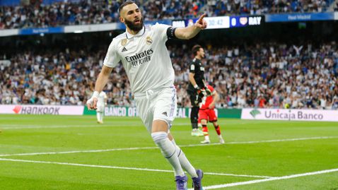  Бензема за прехвърлянето си: Първо имам мач през уикенда, действителността е друга от написаното в Интернет 