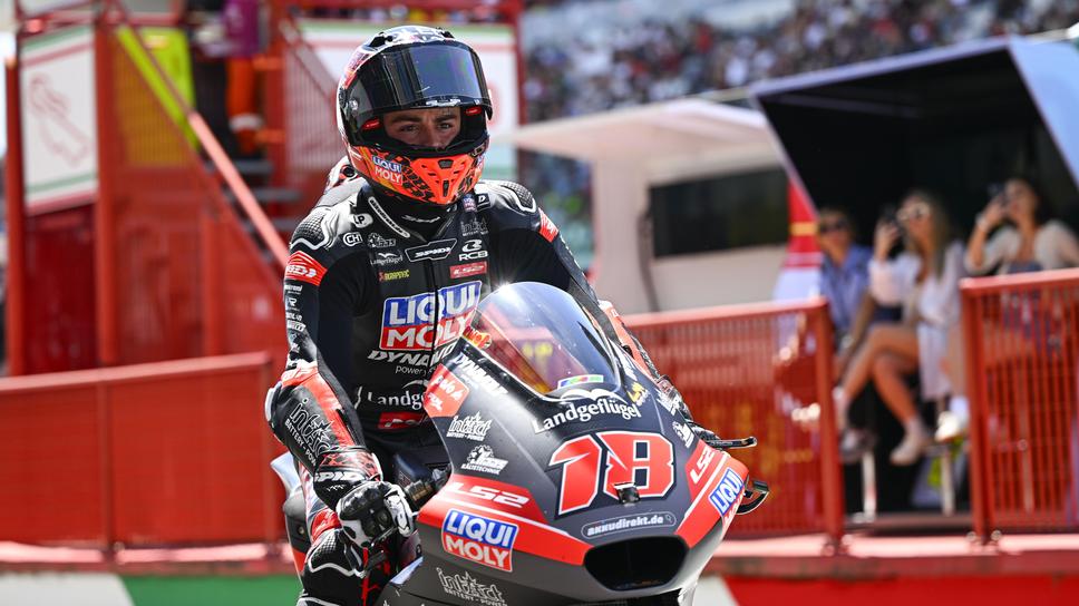 Лидерът в Moto2 чука на вратата на MotoGP